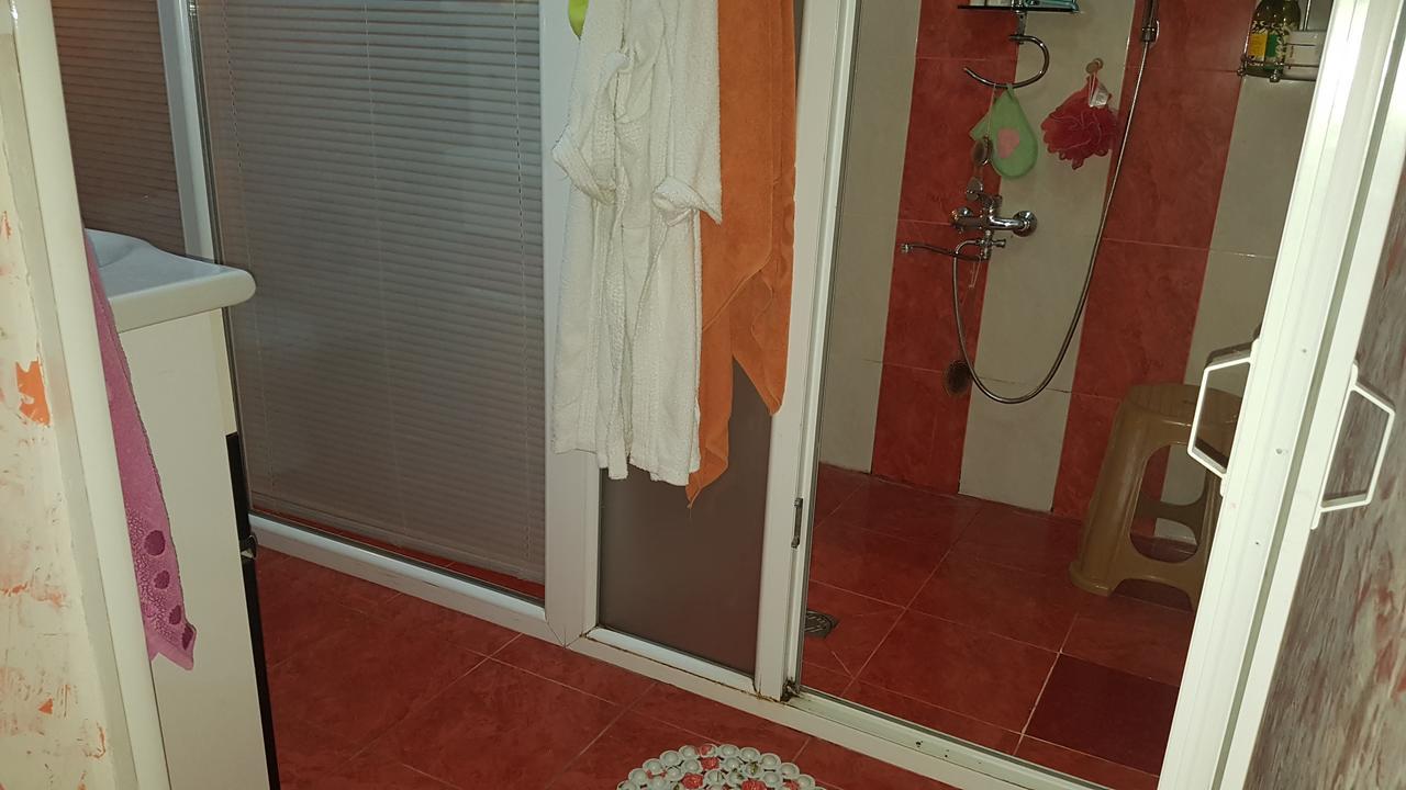 Батуми, 5 Комнатная Exterior foto